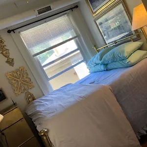 Highland Park Guest house