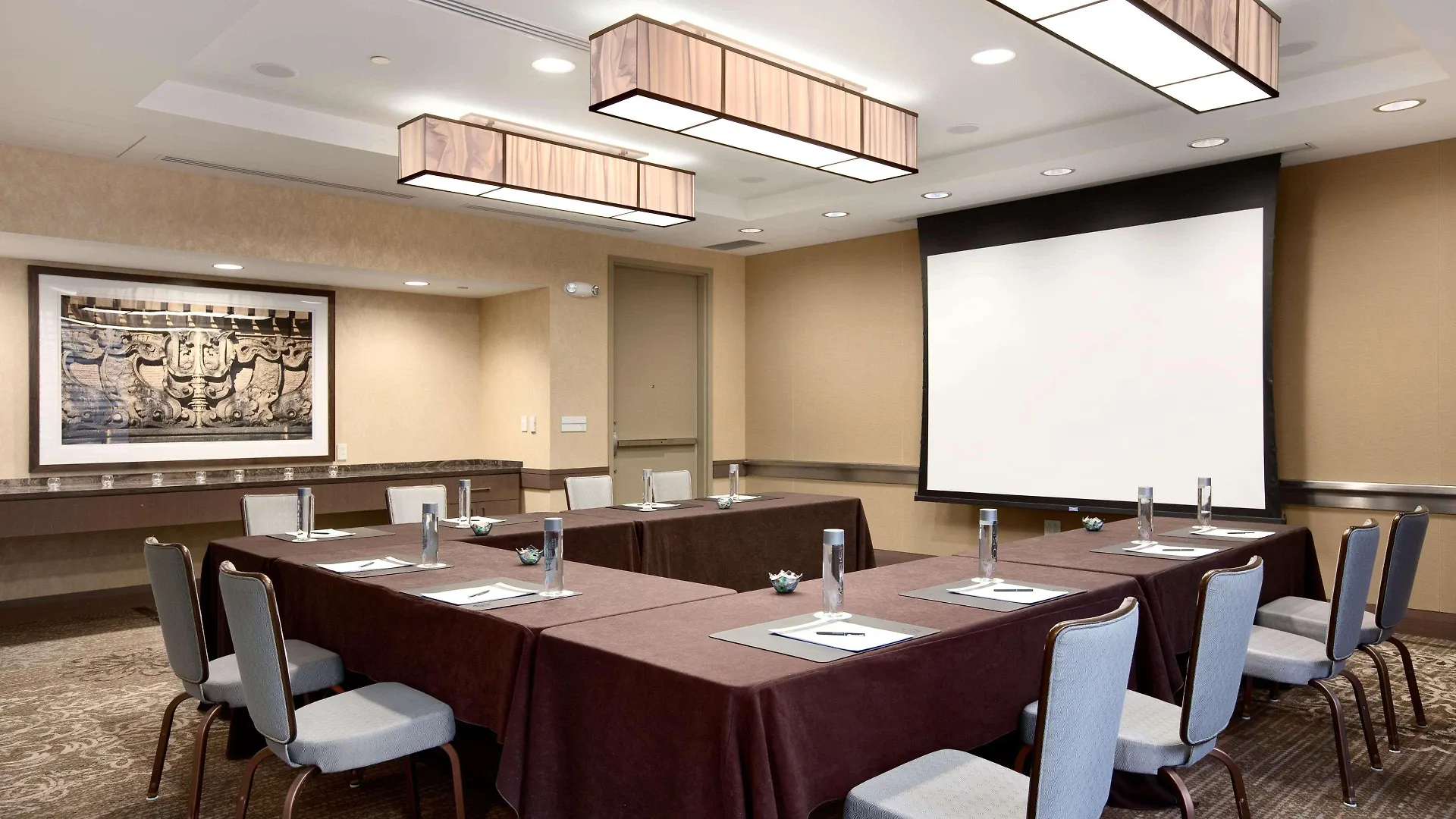 Fairmont Pittsburgh Hotel 5*,
